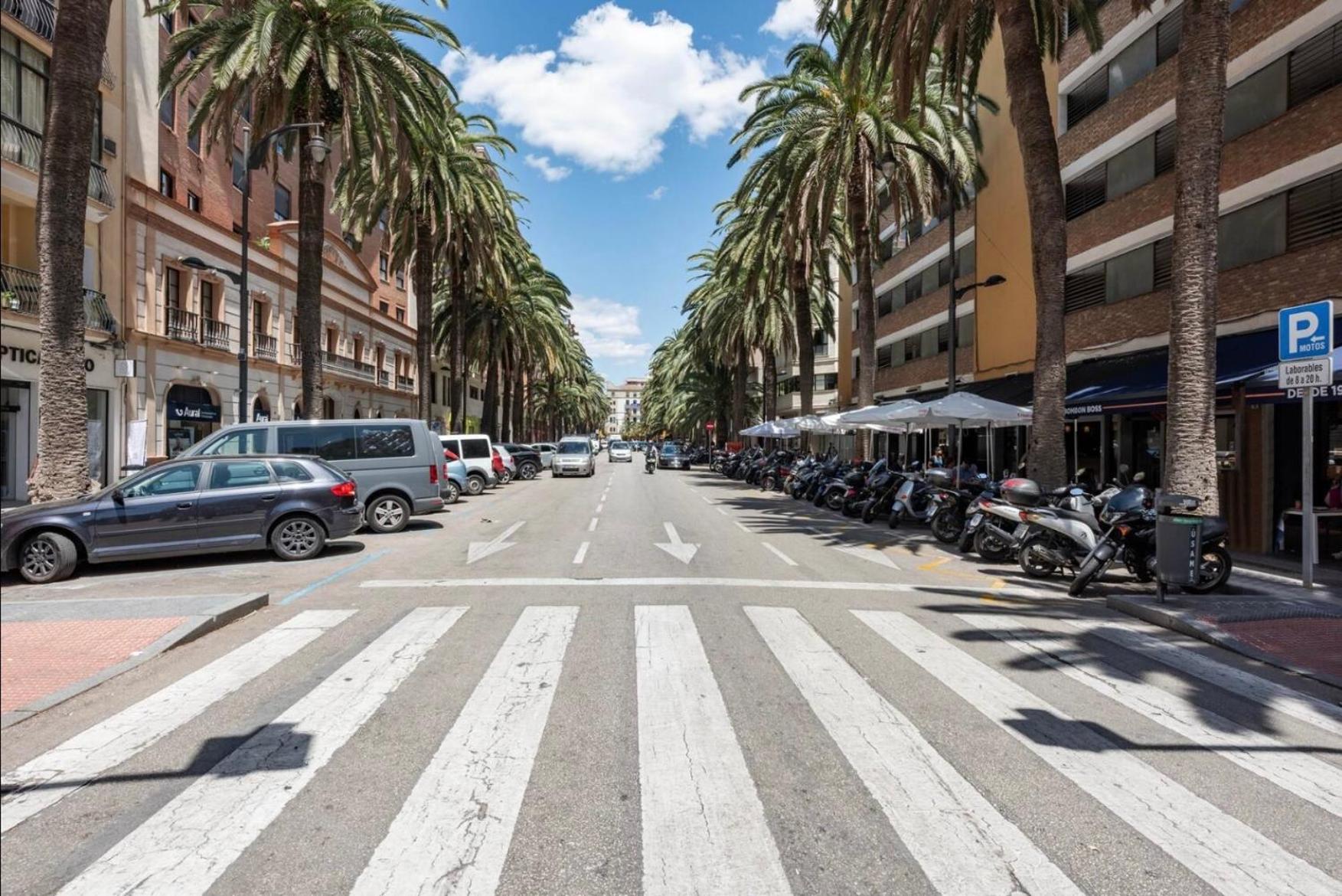 Bokeron Host - Soho Malaga Apartment Luaran gambar